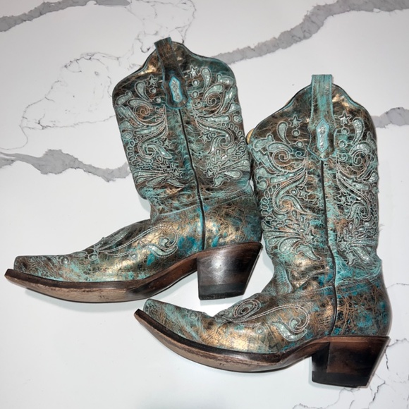 Corral Boots - Picture 3 of 4